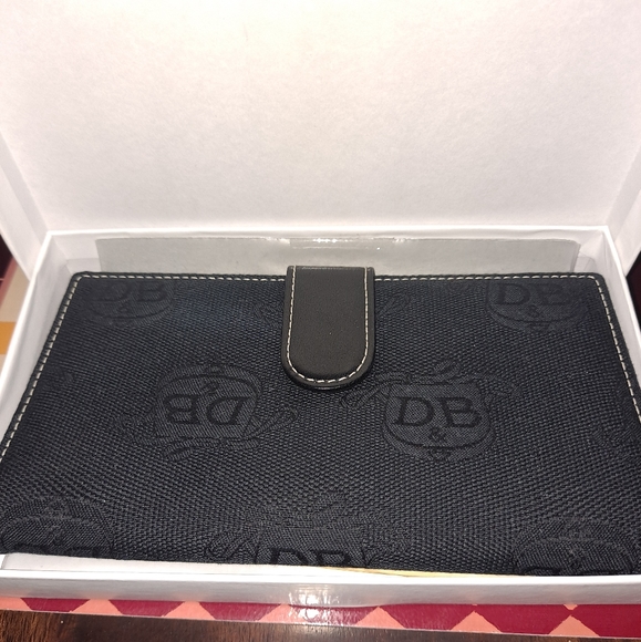 Wallet - Picture 2 of 8